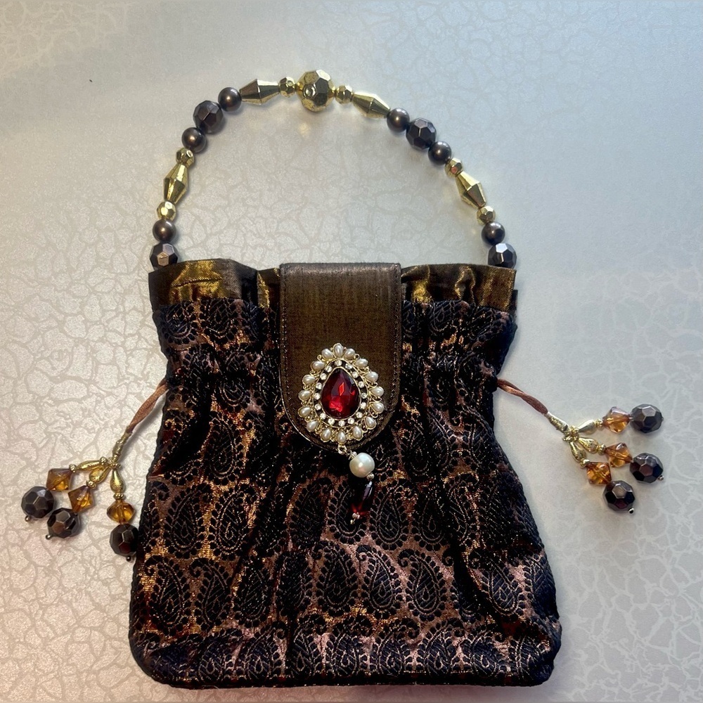 Handbag | ladies evening bag, purse.